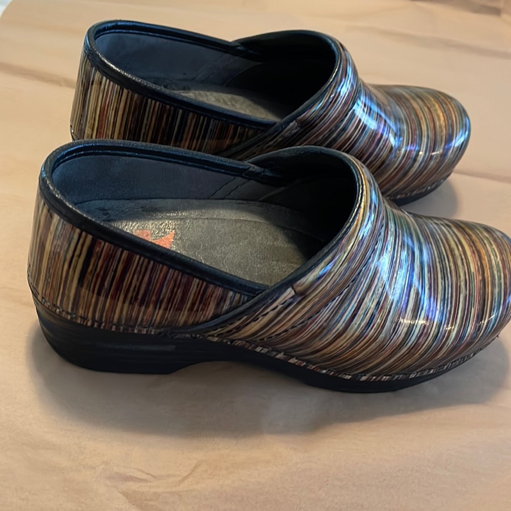 Gently worn Dansko XP clogs